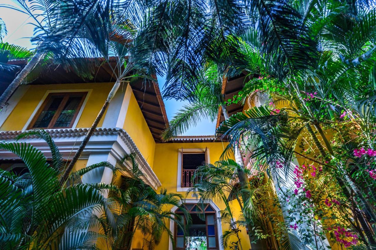 Fiesta Beach Resort Baga Extérieur photo